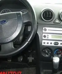 FORD Fiesta 1.2 16V 5p. Ghia  !!!!! FORD Fiesta 1.2 16V 5p. Ghia  !!!!!