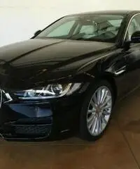 JAGUAR XE 2.0 D Turbo 180 CV aut. Portfolio