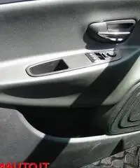 LANCIA Ypsilon 0.9 T.Air 85 CV 5 porte Metano Ecochic silver km 0