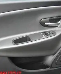 LANCIA Ypsilon 0.9 Twinair 85 CV 5 porte Metano Ecochic Gold