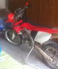 Vendo Honda cfr hm 250 del 2006 Vendo Honda cfr hm 250 del 2006