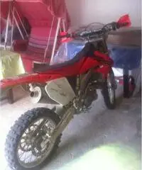 Vendo Honda cfr hm 250 del 2006 Vendo Honda cfr hm 250 del 2006