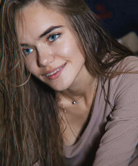 Viktoria, 20 anni