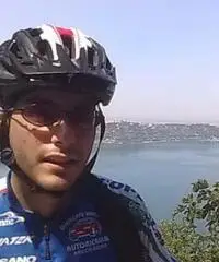 Simone 30 anni cerco ragazza Simone 30 anni cerco ragazza