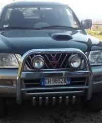 Mitsubishi l200 4x4 cambio automatico 2003