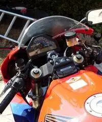 Honda CBR 1000 RR Fireblade anno 05 Honda CBR 1000 RR Fireblade anno 05