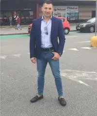 Cerco una donna seria per fare insieme una famiglia. Cerco una donna seria per fare insieme una famiglia.