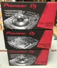 2x Pioneer CDJ-2000 Nexus & 1x Pioneer DJM-900 Nexus at €1299