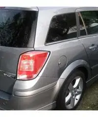 Opel astra SW 1.9 diesel cambio automatico Opel astra SW 1.9 diesel cambio automatico
