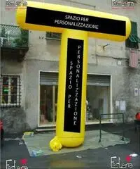 GONFIABILE PUBBLICITARIO PER GRANDE VISIBILITA . GONFIABILE PUBBLICITARIO PER GRANDE VISIBILITA .