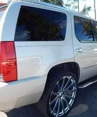 2008 Cadillac Escalade LUXURY -  (29103 FM 2978 Rd Magnolia,