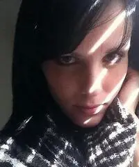 Ho bisogno di qualcuno che mi amerà e si prenderà cura di me Ho bisogno di qualcuno che mi amerà e si prenderà cura di me