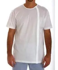 T-shirt aperte sul davanti per interventi
