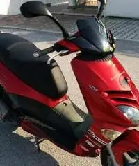 APRILIA LEONARDO 250