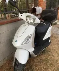 SCOOTER PIAGGIO FLY 150 SCOOTER PIAGGIO FLY 150