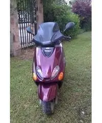 Scooter YAMAHA 125 senza marce