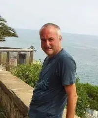 Uomo di 53enne cerca Relazione seria Uomo di 53enne cerca Relazione seria