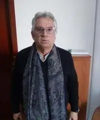 Cerco una compagna di vita seria separata Cerco una compagna di vita seria separata