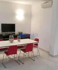 Villa bifamiliare a Lido di Camaiore