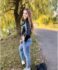 Brava ragazza alla ricerca di un uomo sincero e onesto