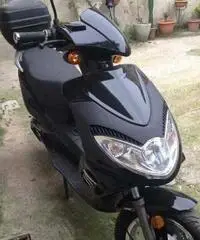 Scooter elettrico 300 km Scooter elettrico 300 km