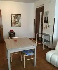 Appartamento 3 locali abitabile arredato Appartamento 3 locali abitabile arredato