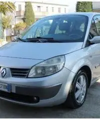 RENAULT Scénic 1.9 diesel 58000 km + garanzia