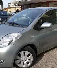 TOYOTA Yaris 1.3 Sol Perfetta