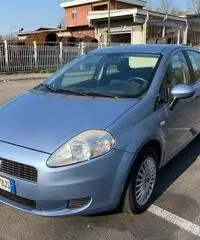 Fiat grande punto 1.2 adatta a neopatentati Fiat grande punto 1.2 adatta a neopatentati