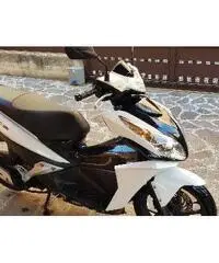 Honda NSC 50 - sett 2015 bianco con upgrade