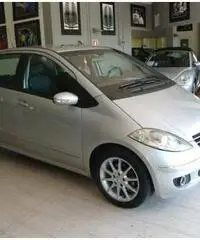 MERCEDES-BENZ A 180 CDI Avantgarde