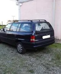 Opel astra sw a metano