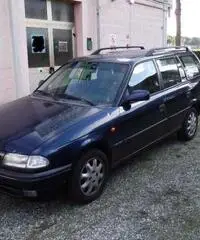 Opel astra sw a metano