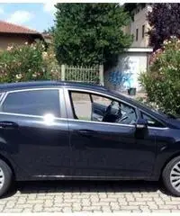 FORD FIESTA 1200 VERSIONE TITANIUM
