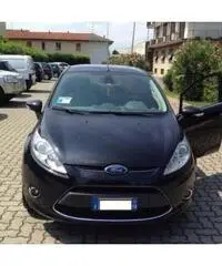 FORD FIESTA 1200 VERSIONE TITANIUM