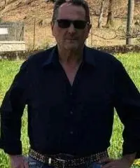 Cerco ragazza o donna Cerco ragazza o donna