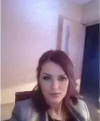Elena, 47 anni Elena, 47 anni