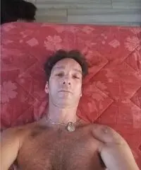 Uomo attivo cerca 1 femmina Uomo attivo cerca 1 femmina