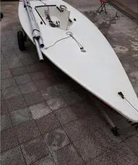 Deriva Laser attrezzatissima con carrello alaggio Deriva Laser attrezzatissima con carrello alaggio