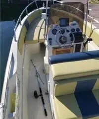 Barca 6mt open motore Evinrude