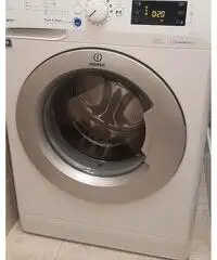 Lavatrice Indesit di 10 kg 1400 giri