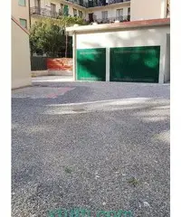 PRIVATO affitta BOX 18mq a Bolzaneto PRIVATO affitta BOX 18mq a Bolzaneto