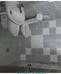 Locale per uso ufficio o attività commerciale Locale per uso ufficio o attività commerciale