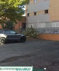 Laboratorio MQ 920 con Uffici e Magazzino