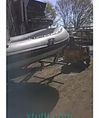 Carrello porta barca Carrello porta barca