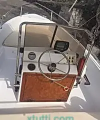Barca Fisher Man 5 metri con carrello e motore