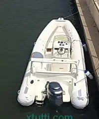 Bat 590 appena tagliandato Bat 590 appena tagliandato