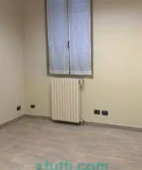 Affittasi capannone artigianale/commerciale Vidigulfo Affittasi capannone artigianale/commerciale Vidigulfo