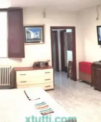 Bari-Via Calefati monovano c.ca 60 mq e cantinola