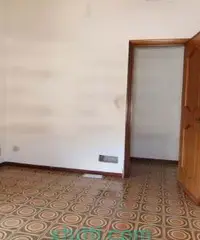 Viale Scala Greca Mq 155 Appartamento Libero